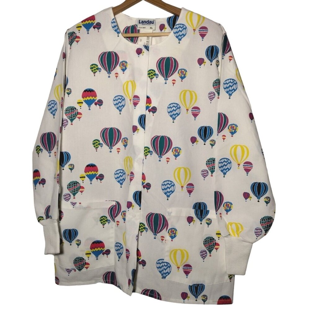 Landau Hot Air Balloon Scrub Top Womens XL White Colorful Snap Long Sleeve NEW